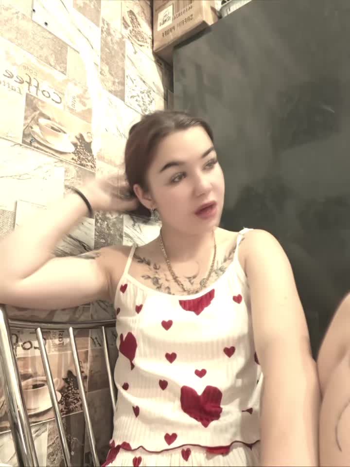 @И🦉