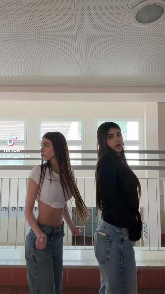 @Liya_spamiiiii