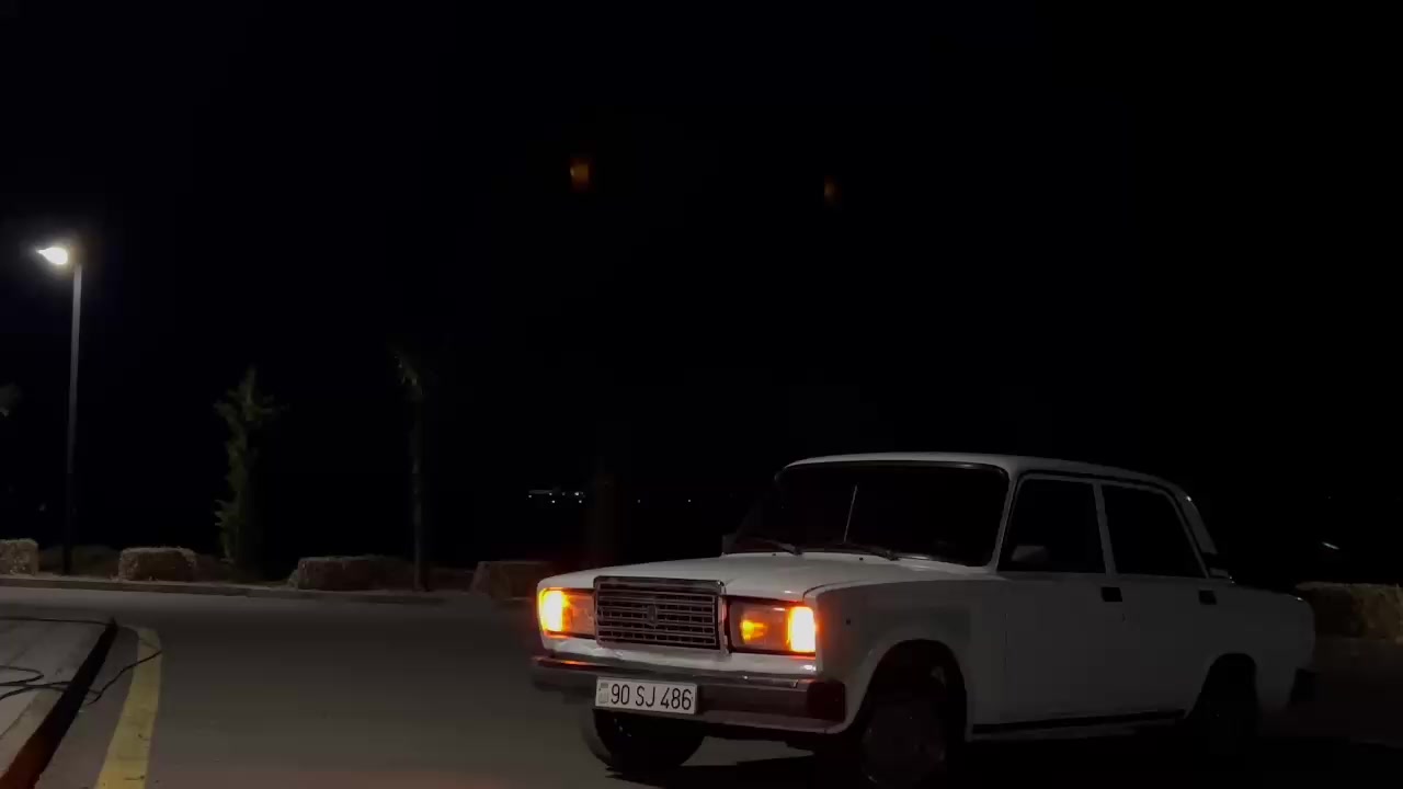 @10LN966