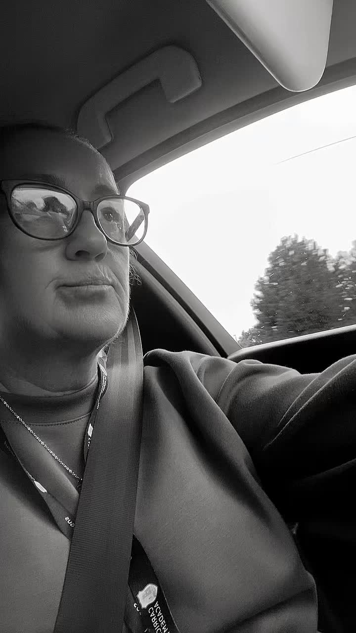 @Louweezzee