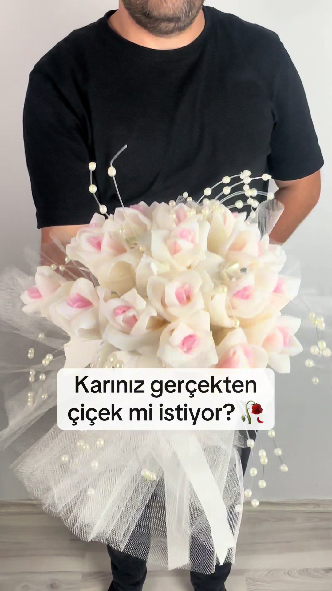 @Rovnela
