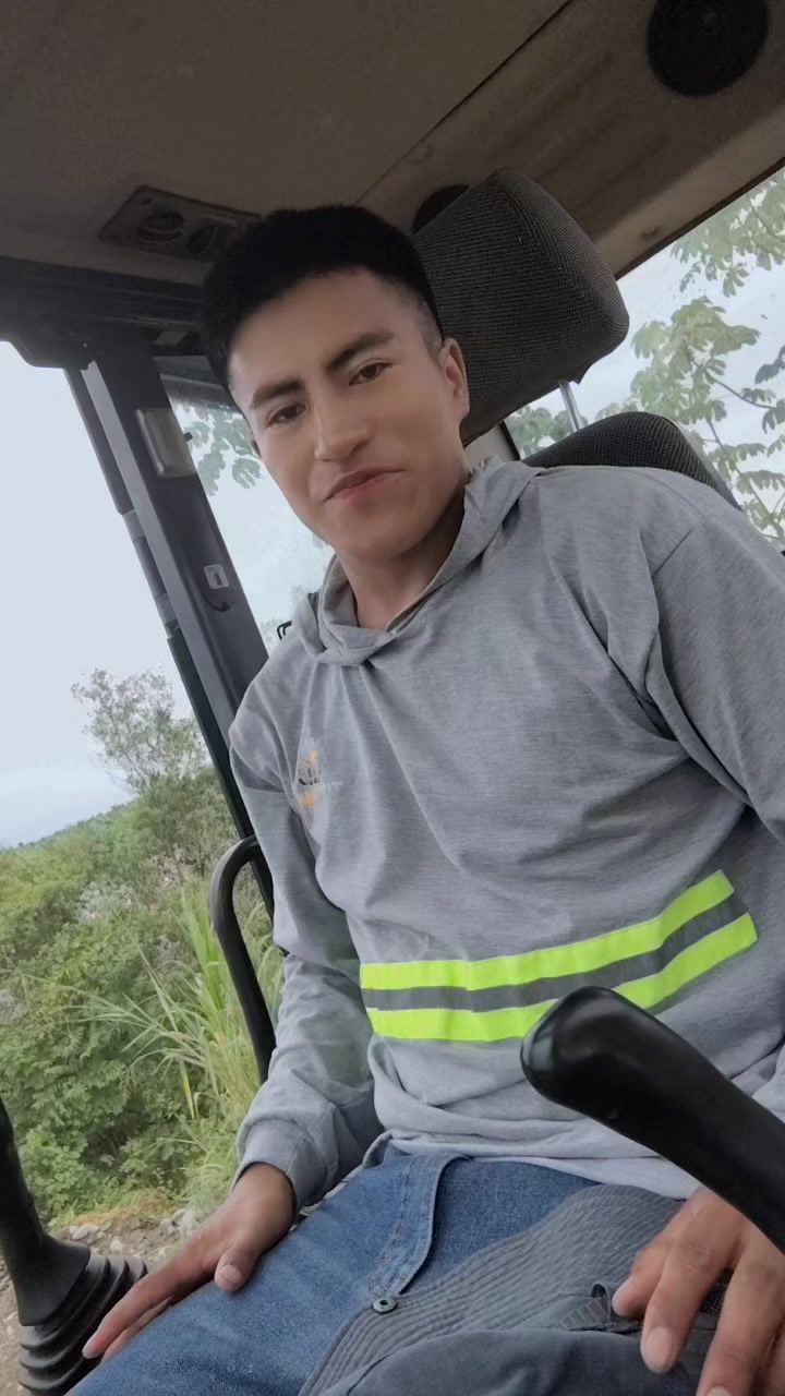@🗻🤠Sayri .🏡,Thupag👷🚜