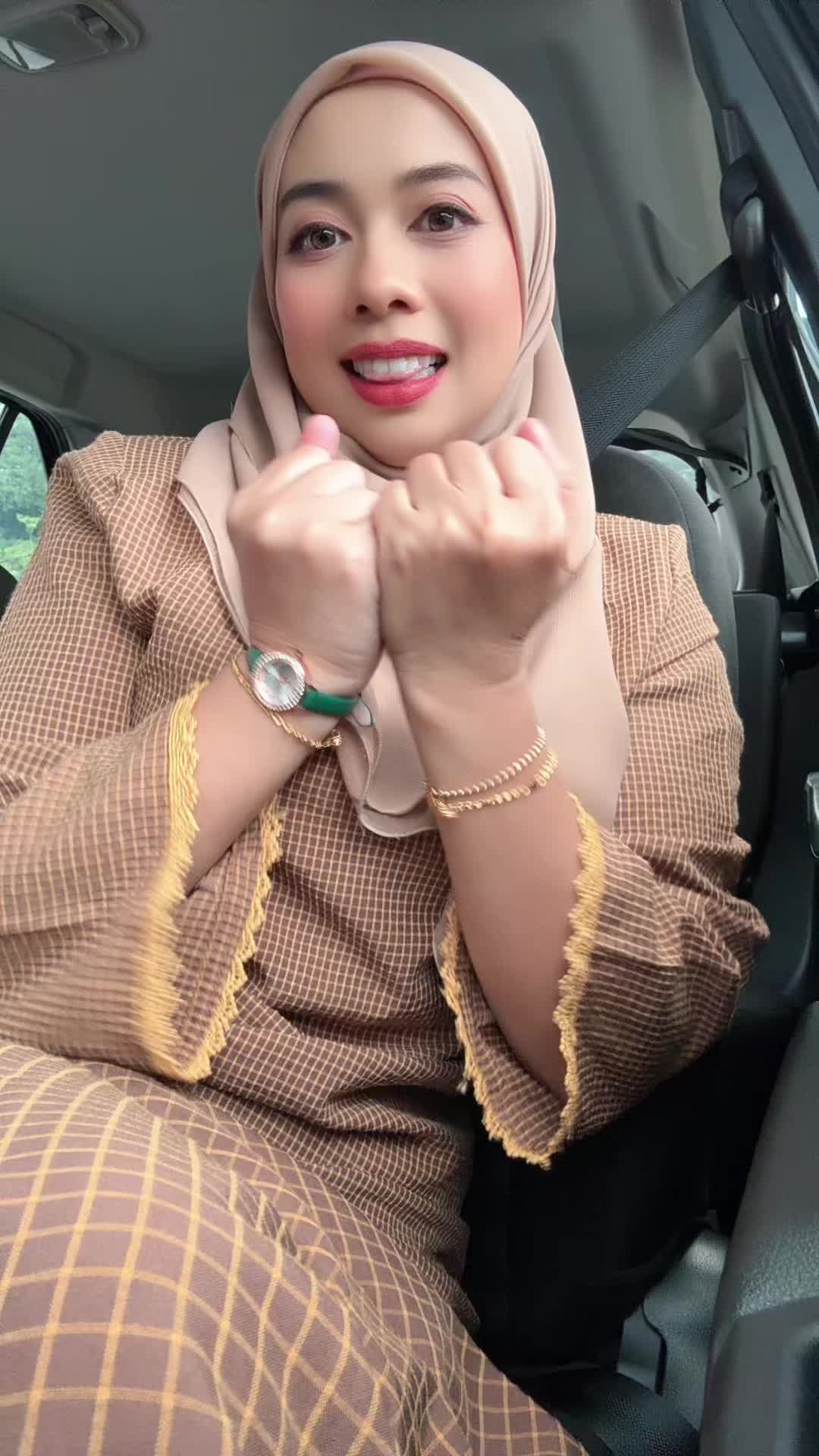 @Anis Marhanis