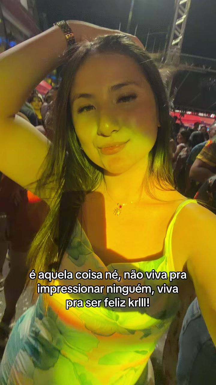 @Sindy Lorrana