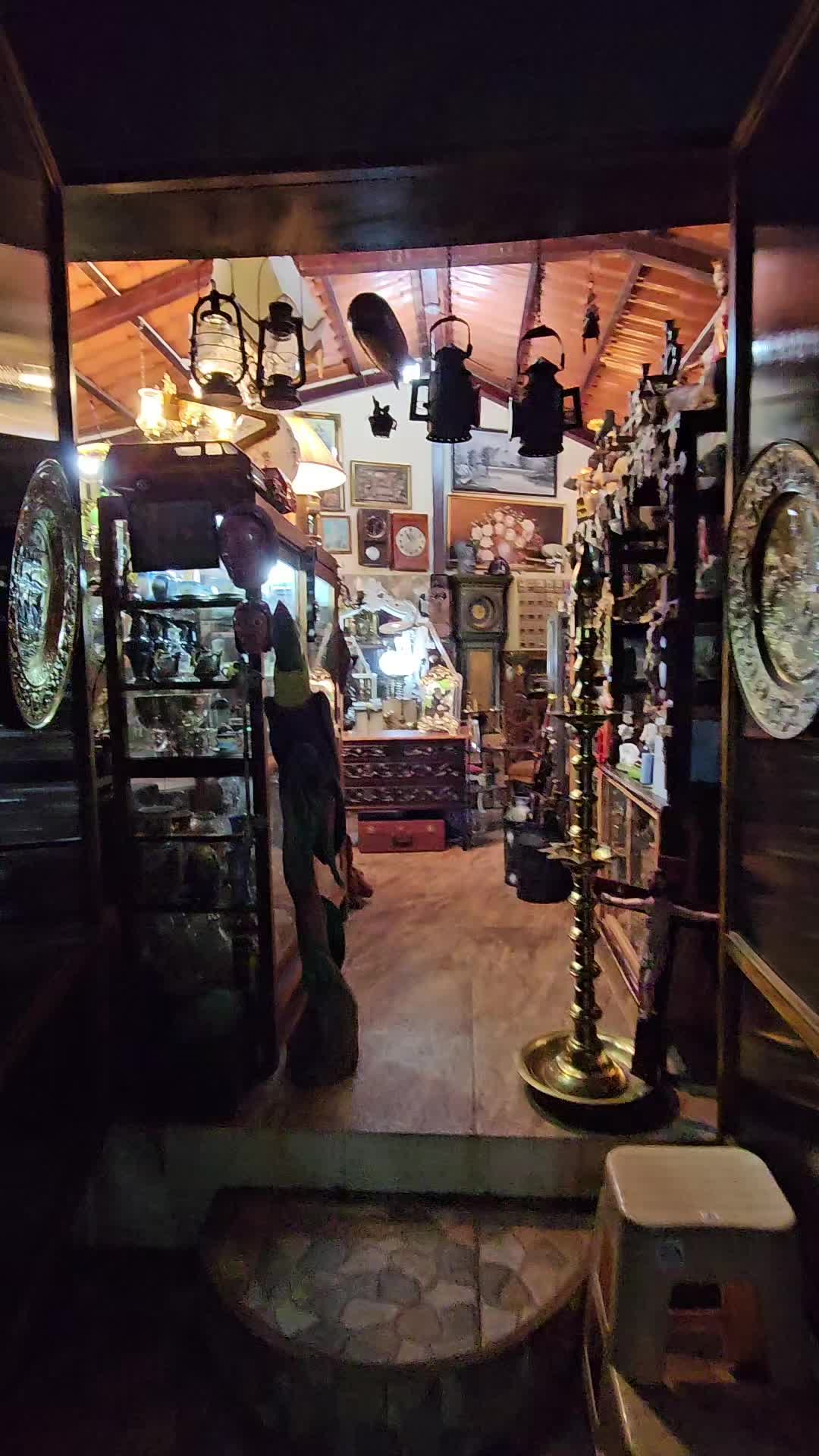 @ANTIGÜEDADES TAURO