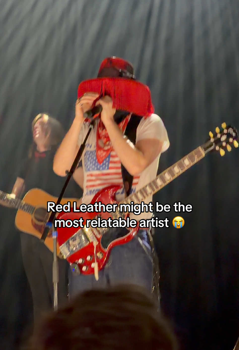@RED LEATHER FAN PAGE