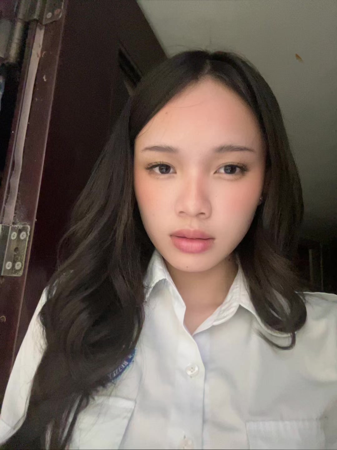 @HONGENG (ហុងអេង)
