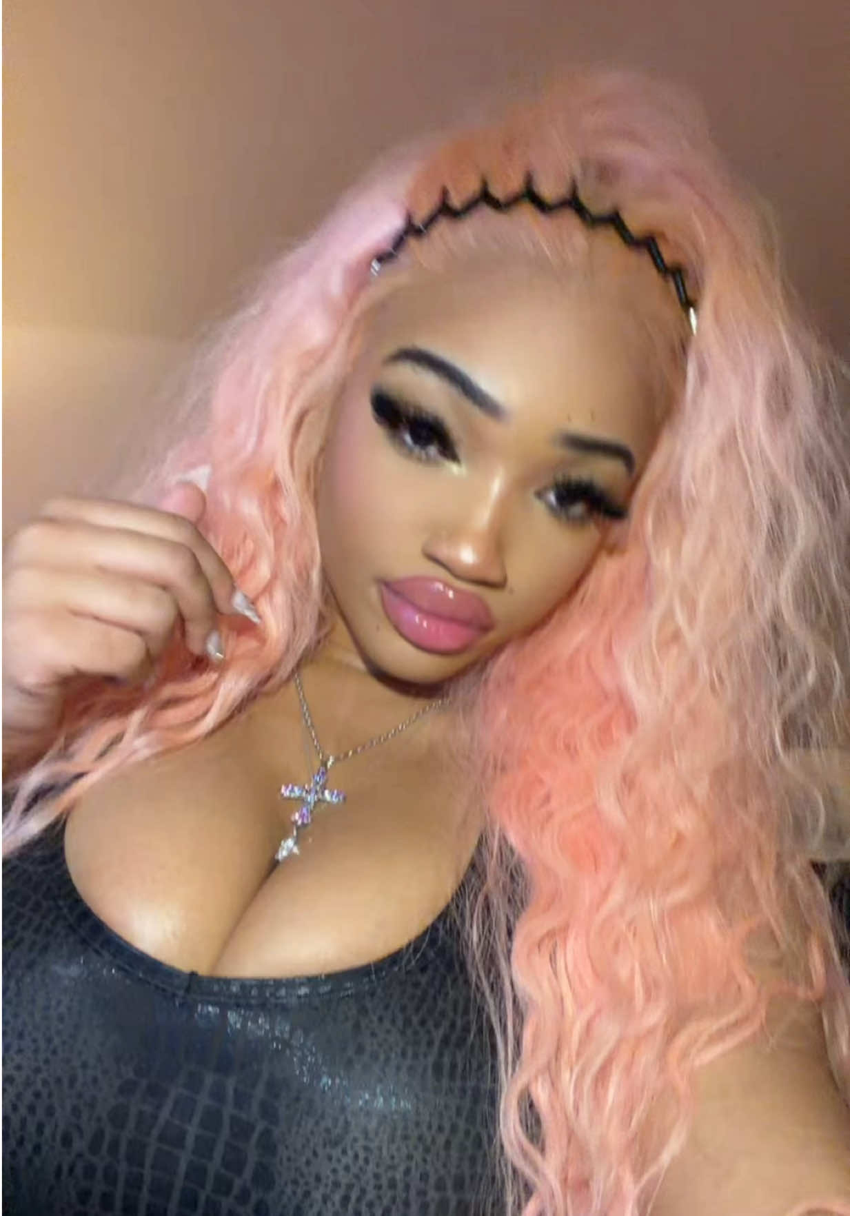 @𝐀𝐋𝐄𝐗𝐈𝐒 𝐃