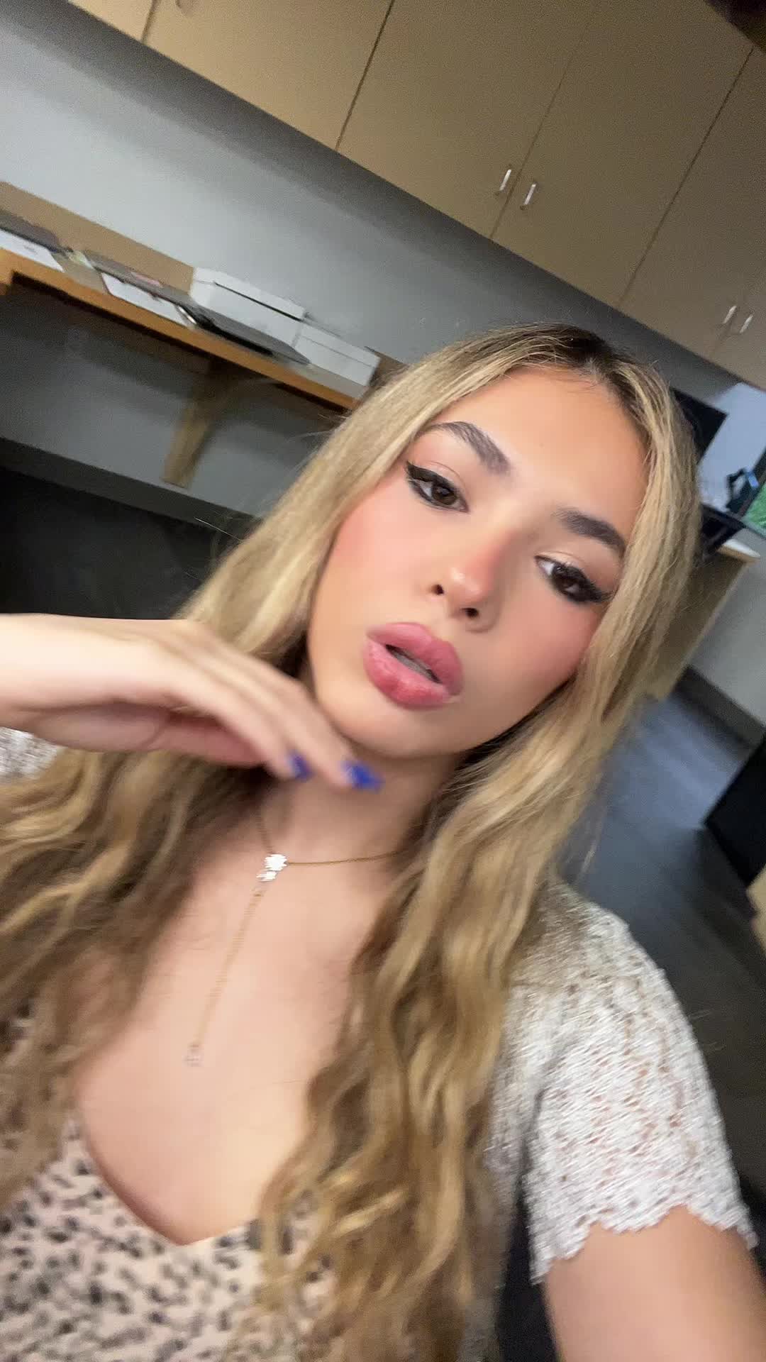 @Lala Lupcy