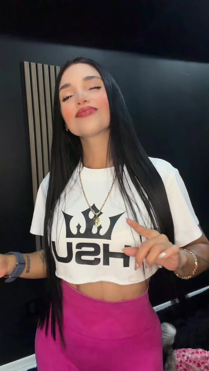 @karinarosee