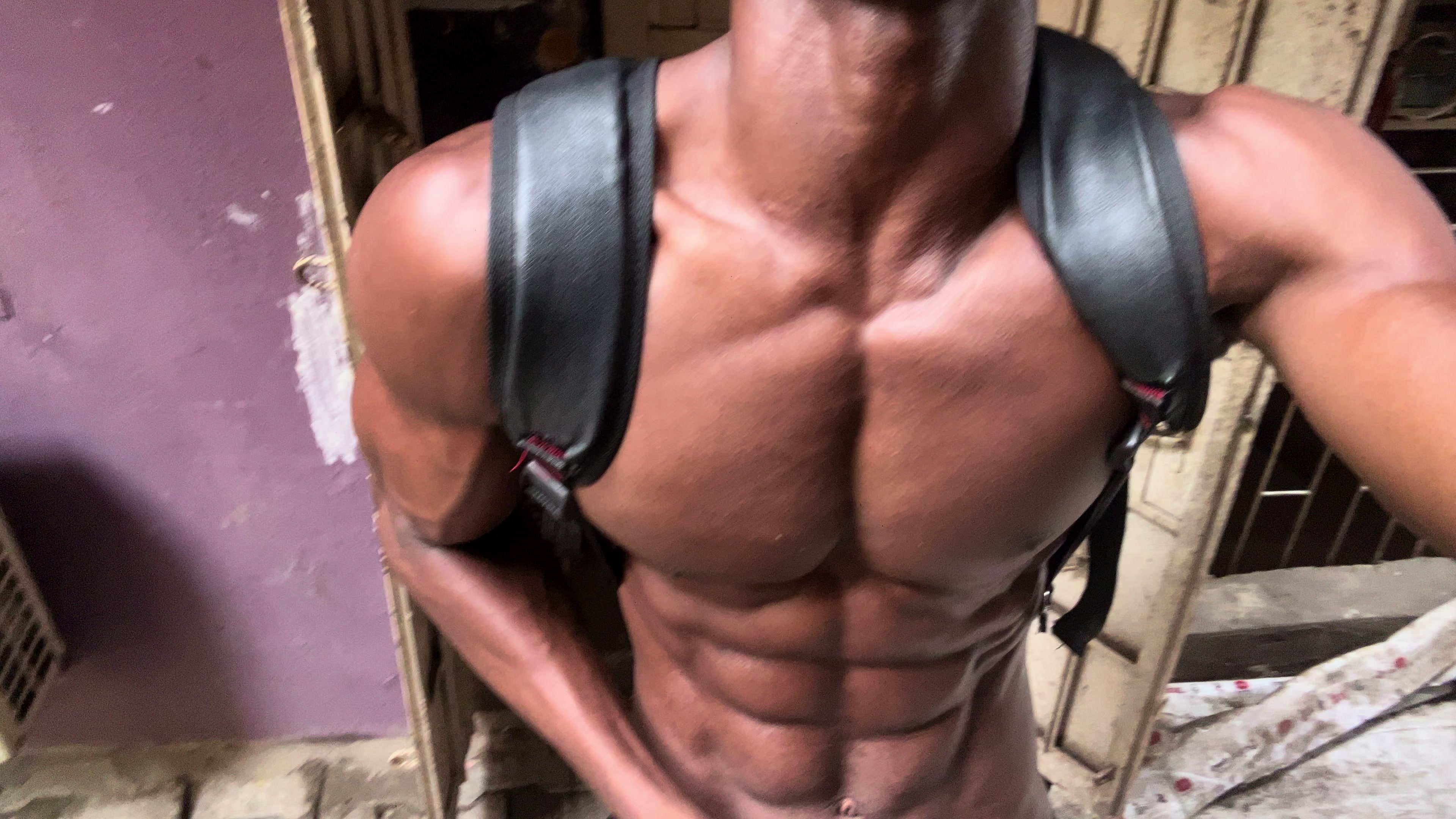 @blackgarou_