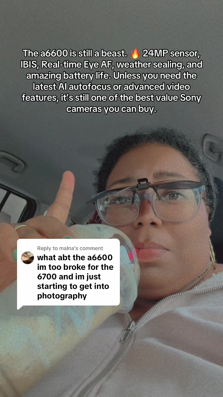 @LocsyLady