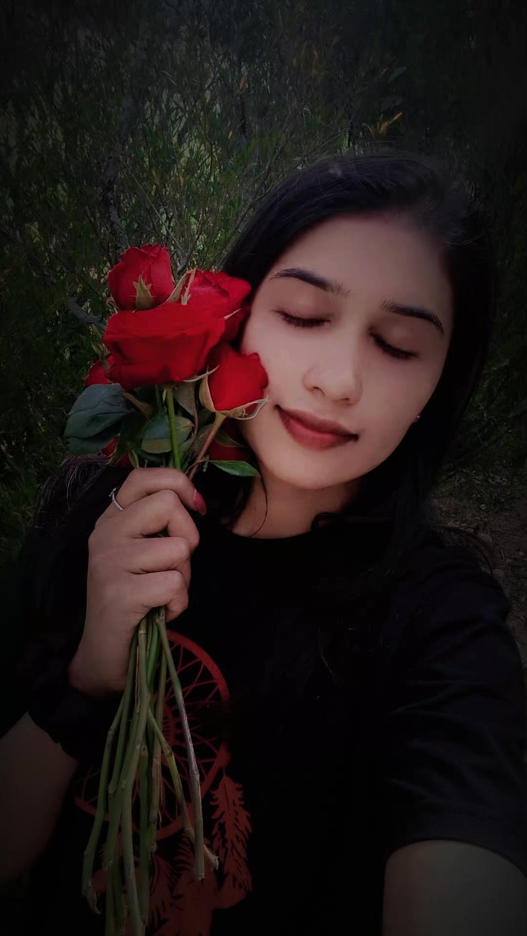 @🧿😈_Devil Girl_😈🧿
