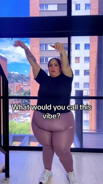 @lola