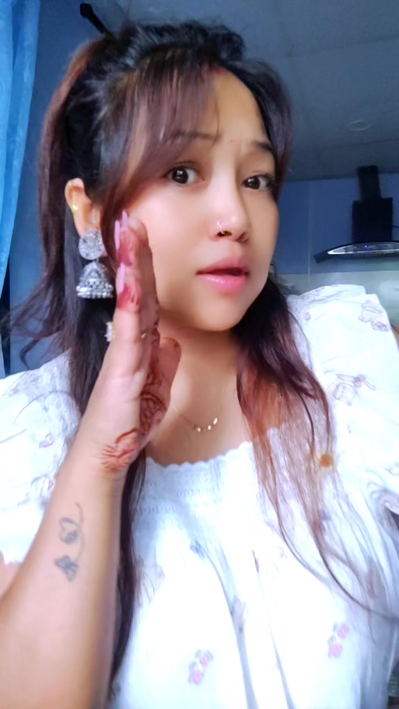 @parii-gurung👸🧚♀🇳🇵🇯🇵
