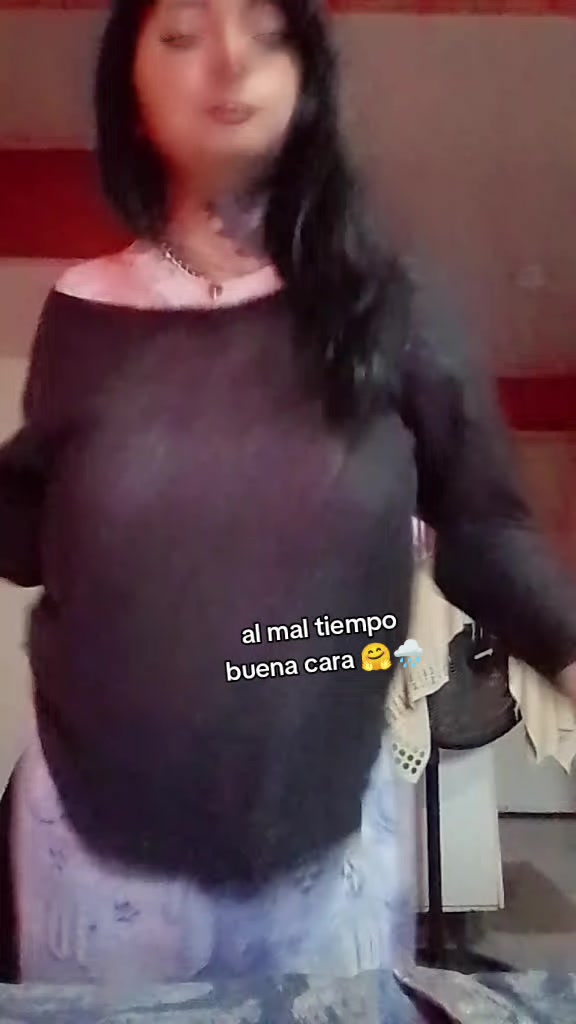 @soofy sotelo