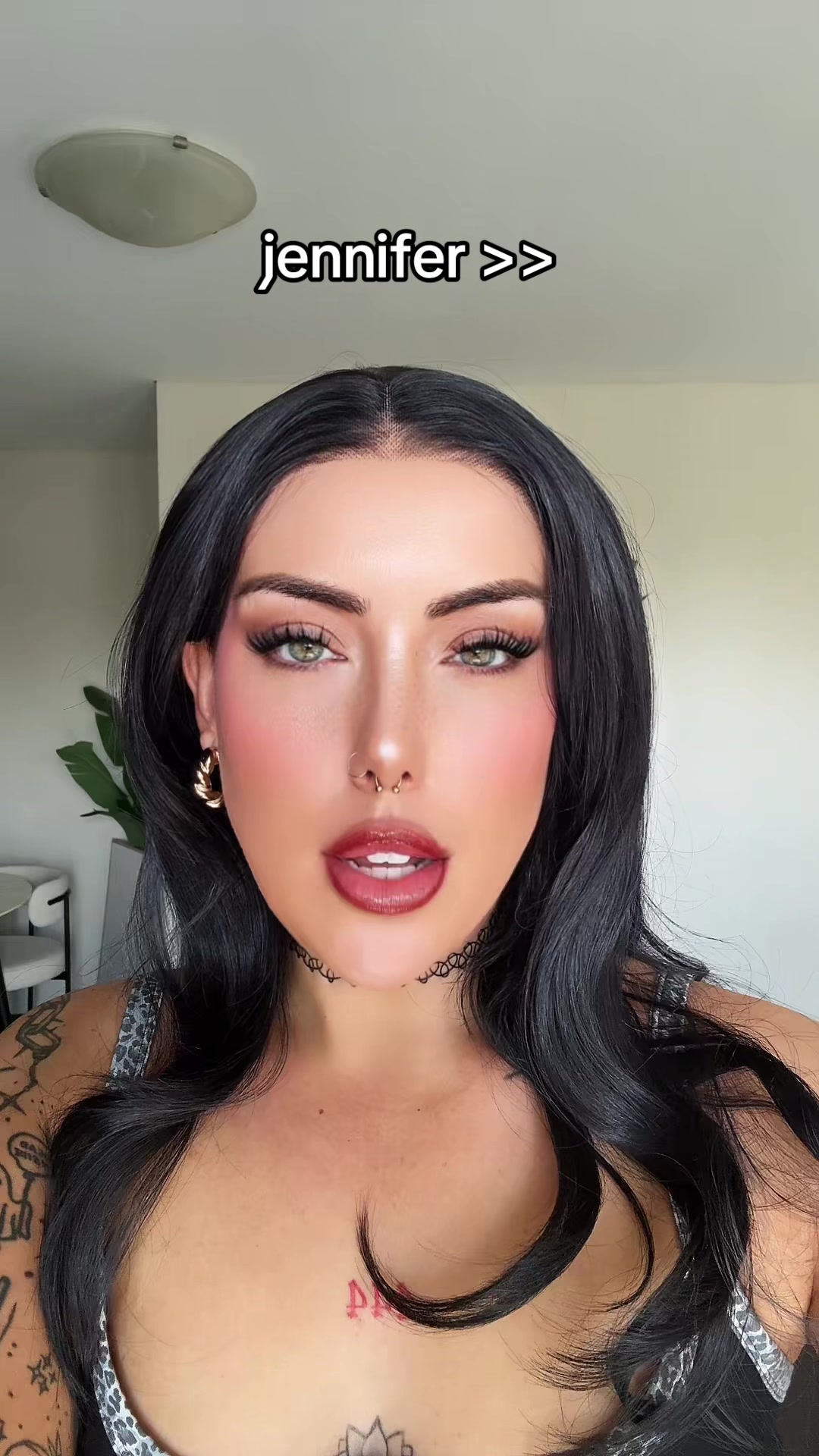 @LEASHBIAN 😈