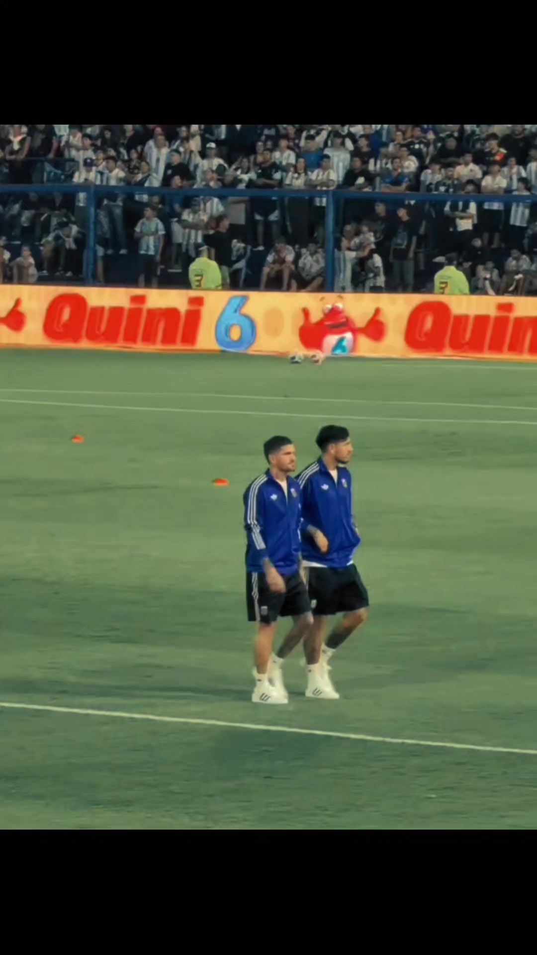 @Argentina's fans