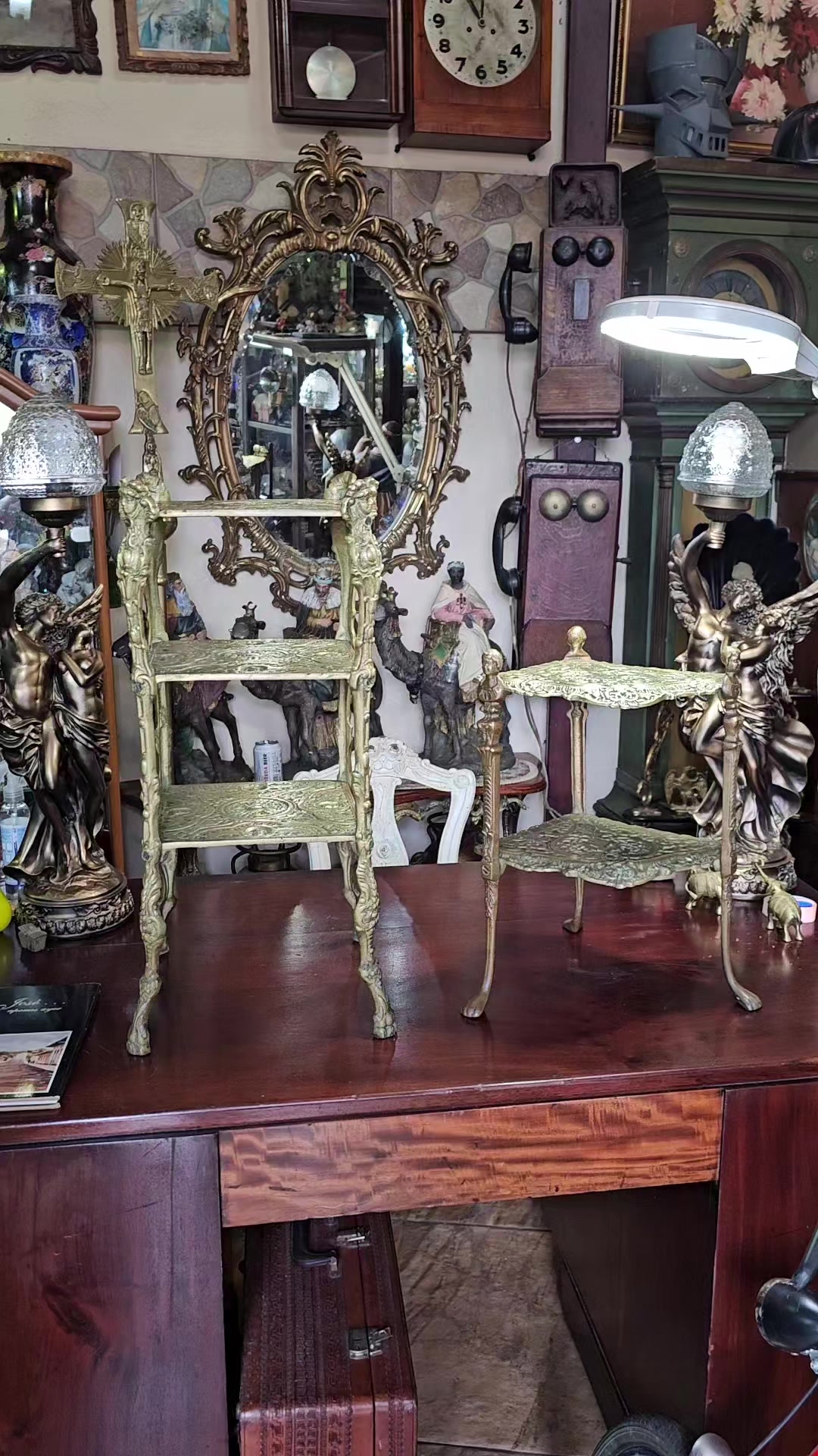@ANTIGÜEDADES TAURO