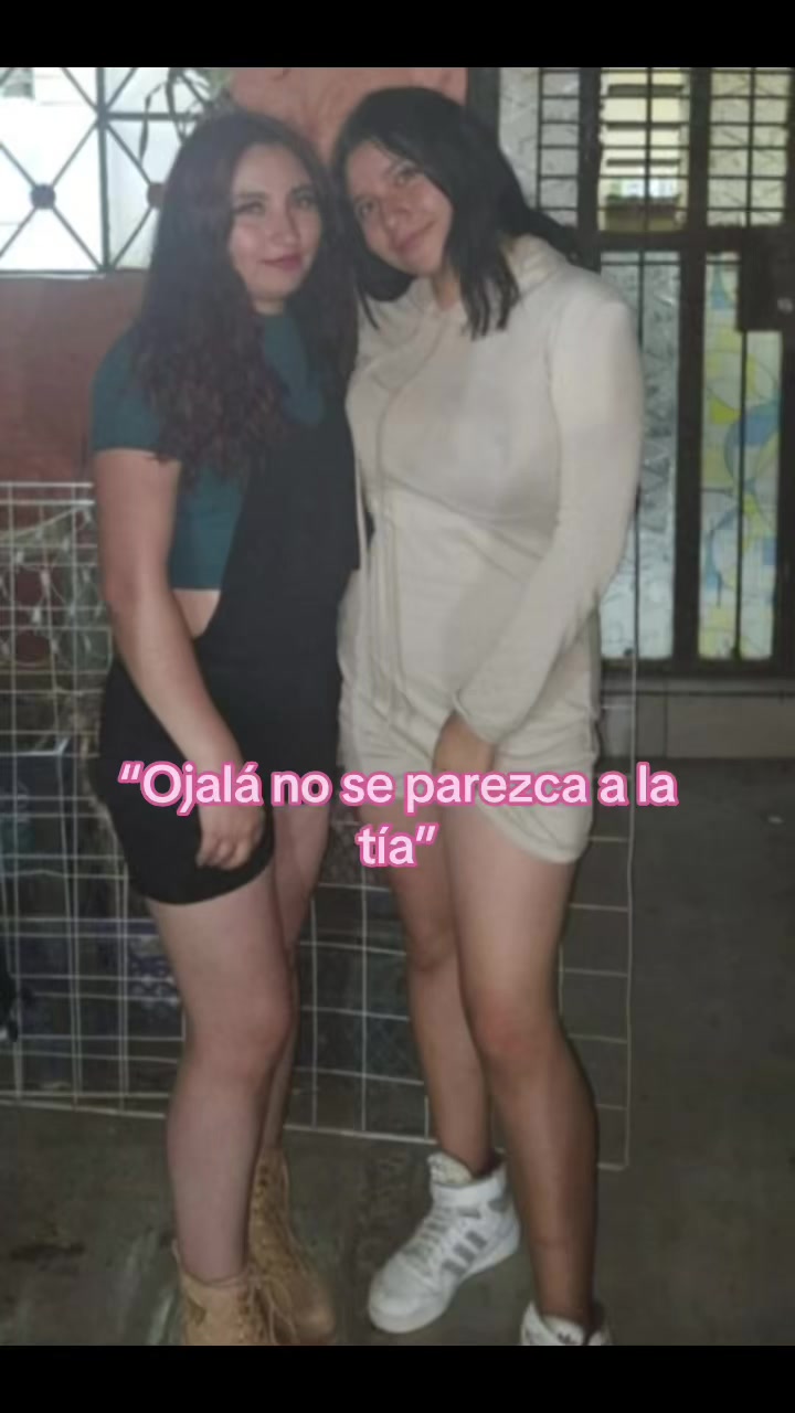 @Aylin luna😊