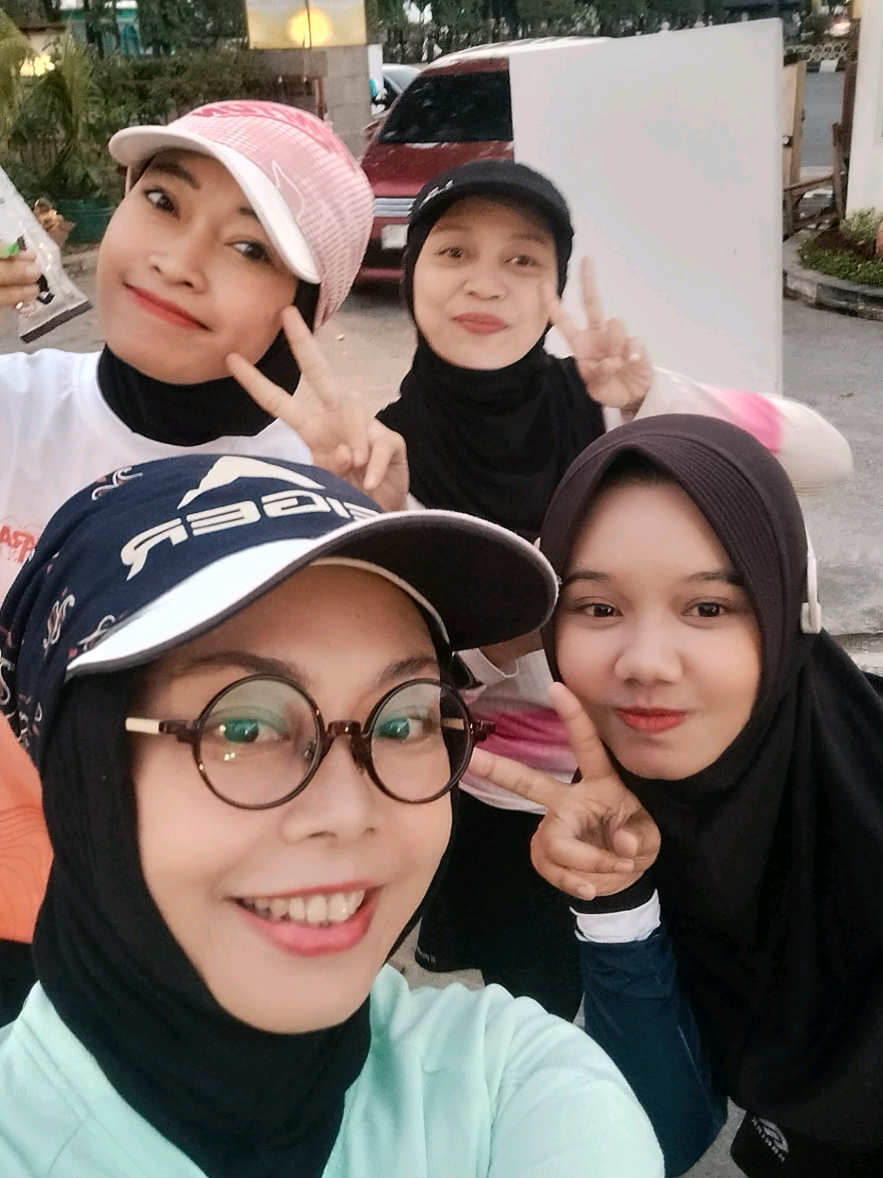 @Icha Hendia