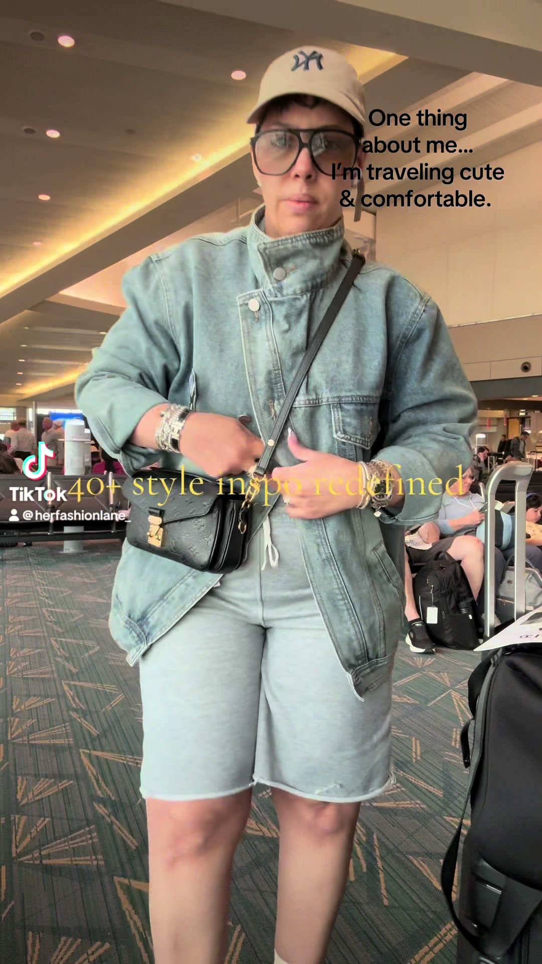 @herfashionlane_
