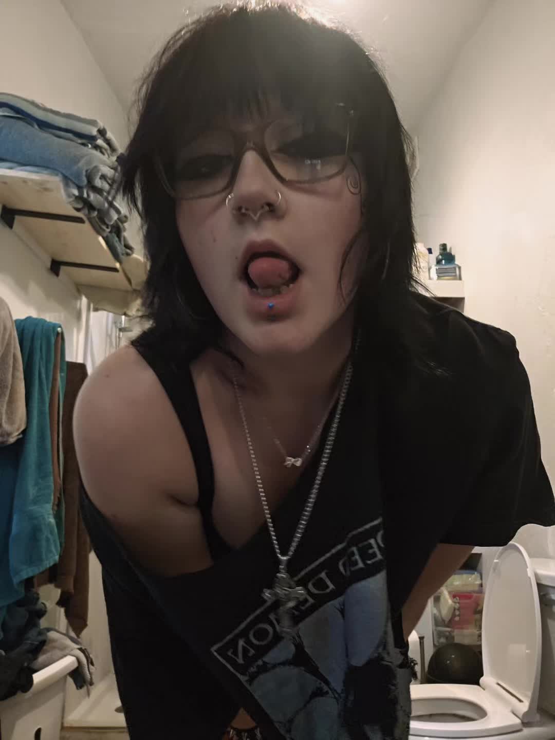 @₊✩‧₊˚𝑅𝓎˚₊✩‧₊
