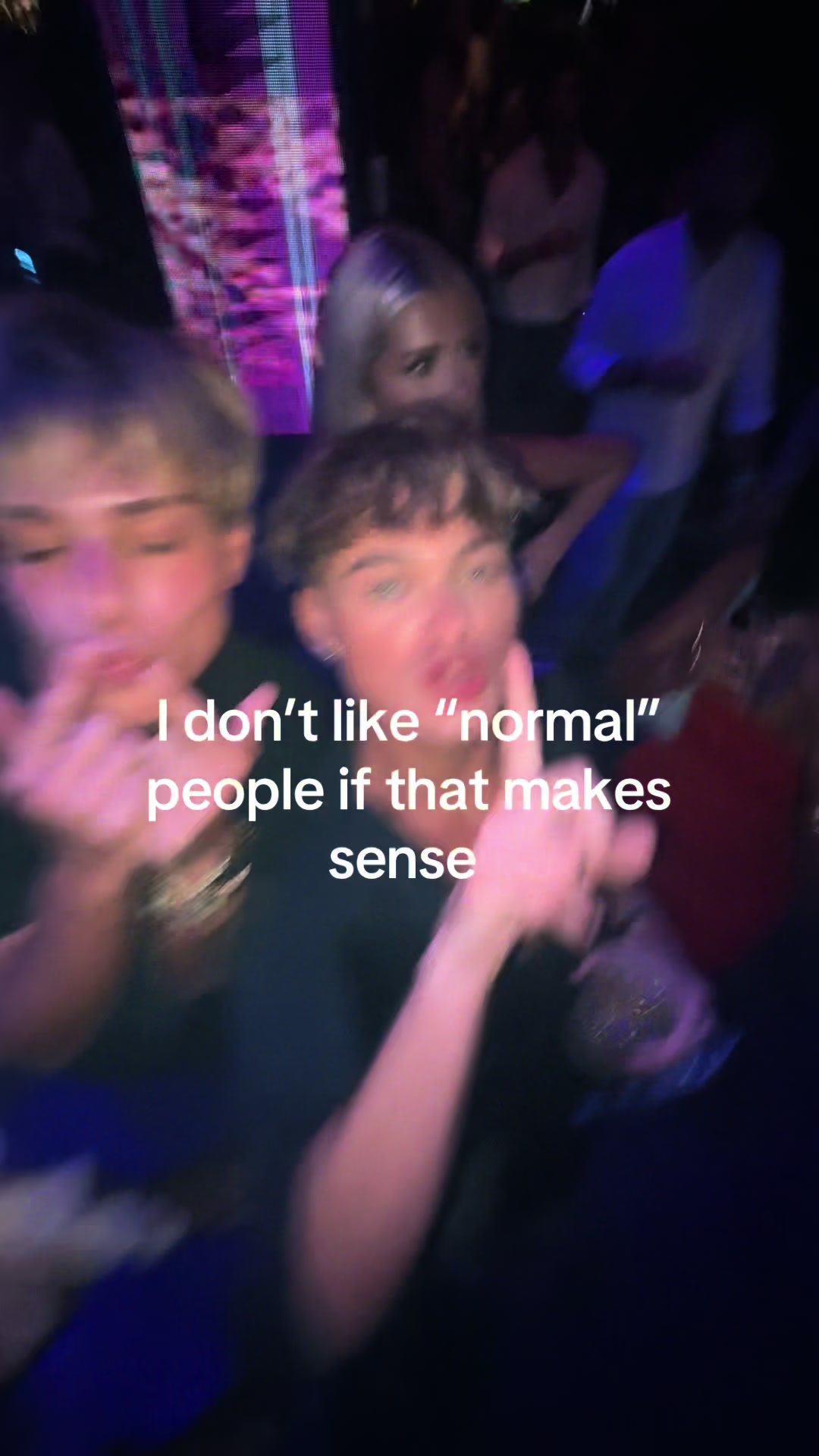 @G E N E V A  ☆  L A C O R T E