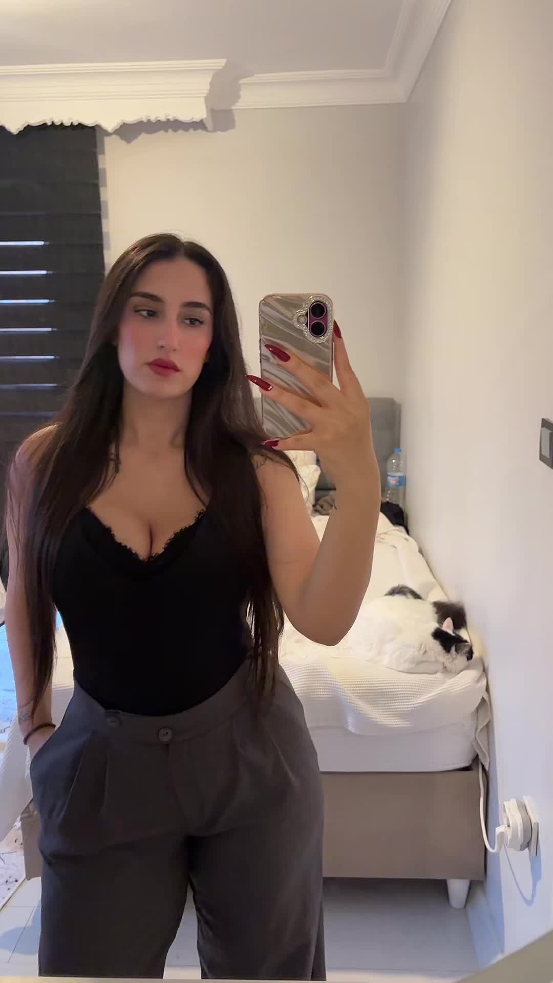 @1cerenerenn🪬🐆