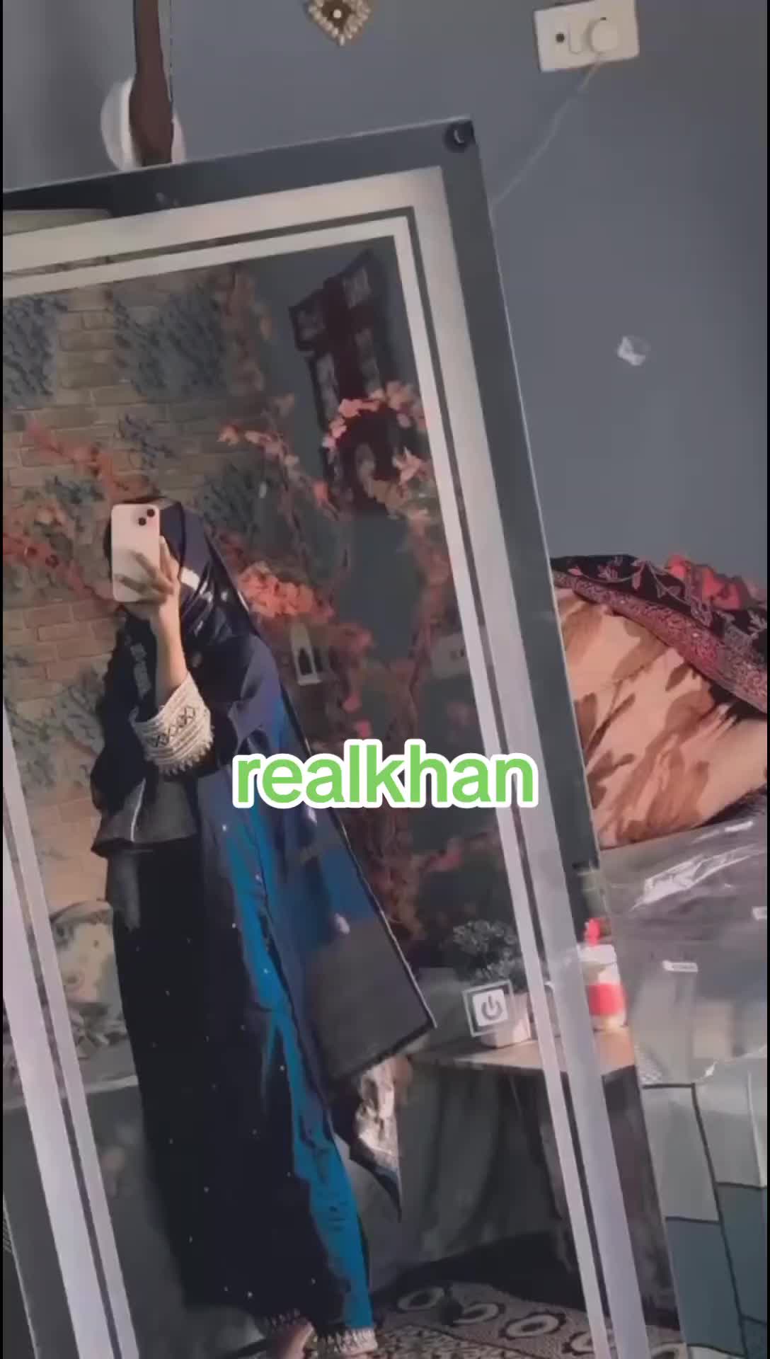 @Jainab Khan