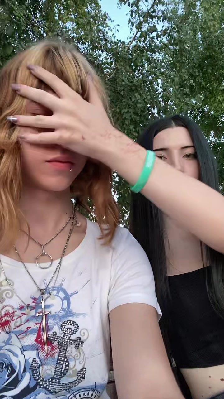 @𝗘𝗹𝘃𝗶𝘁𝘁𝗮 Пиɜдᴇц