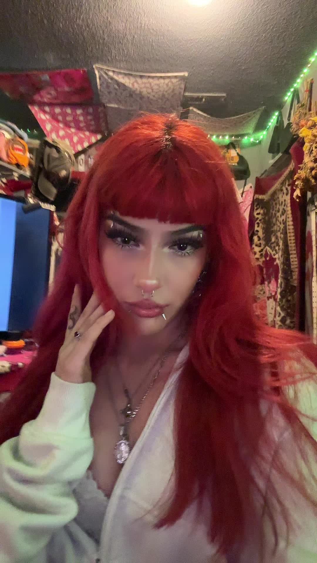 @All&iacute;💋