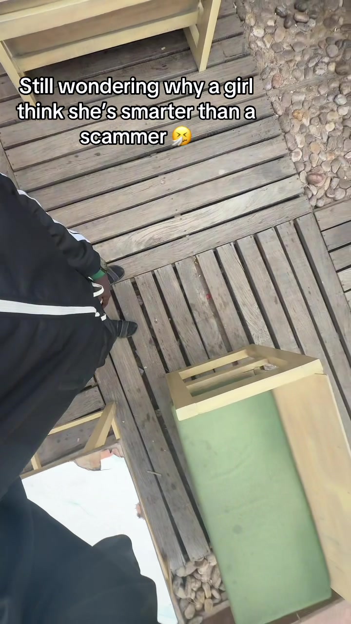 @𝓓𝓔𝓔𝓟𝓓𝓔𝓜 🇩🇪💙🕊️