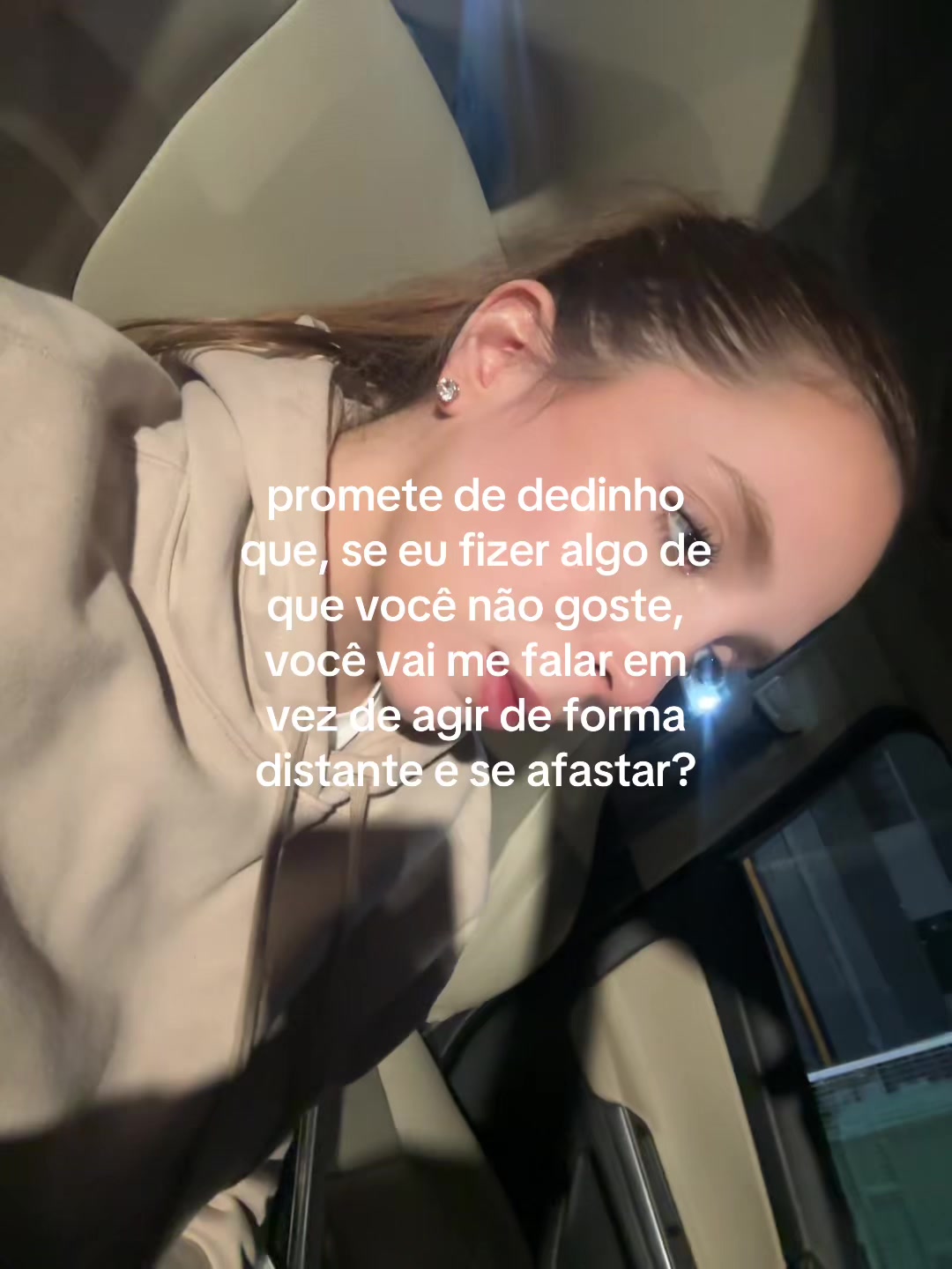 @flywithsofi
