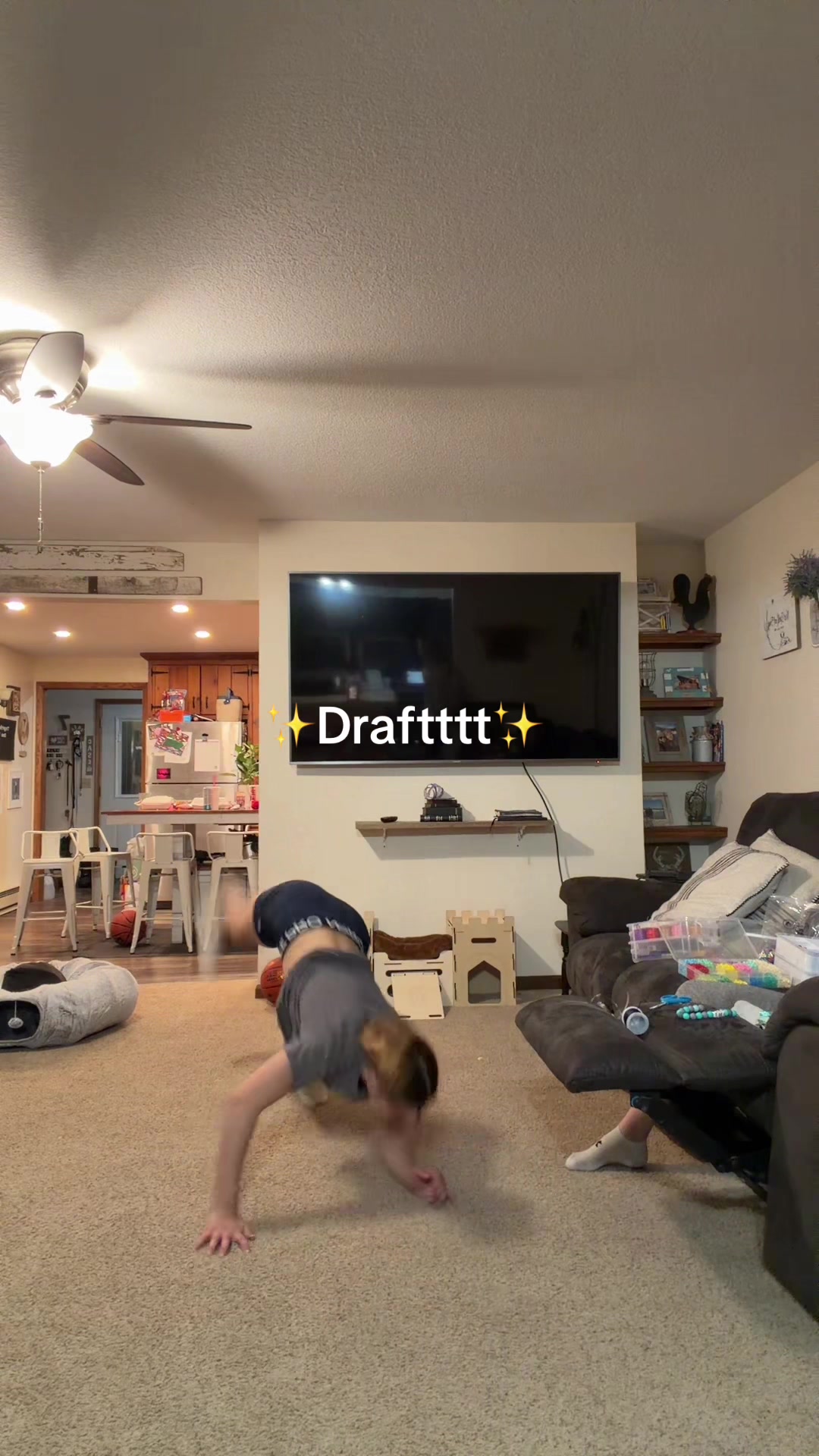 @🐶🌊 LilPinkRootBeer🔱🤸🏻&zwj;♂️