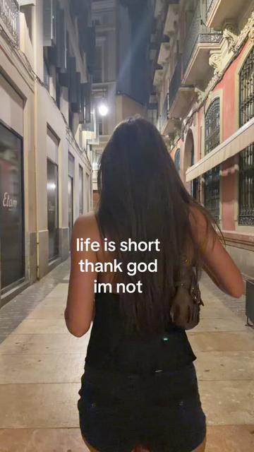 @elena