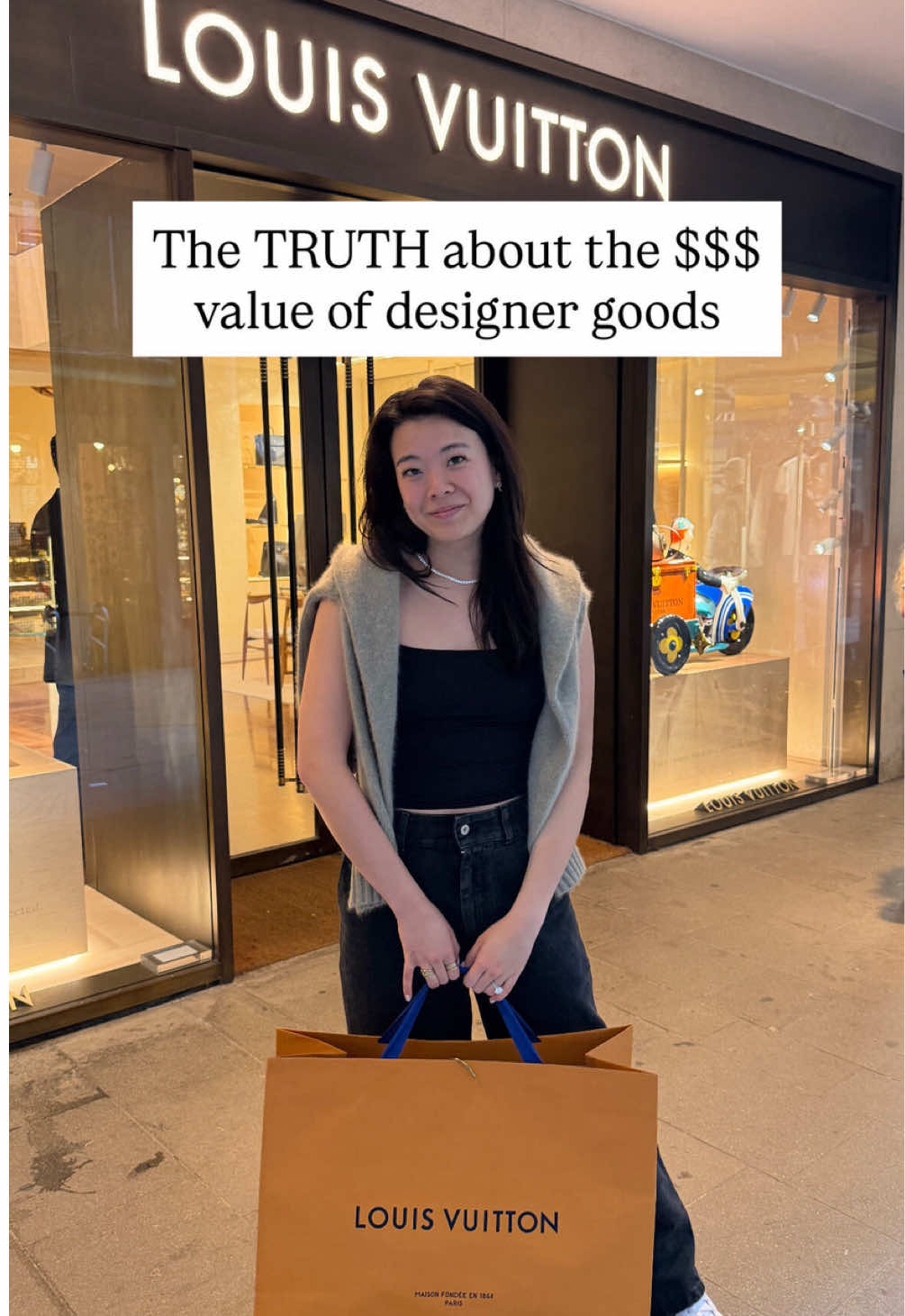@Vivian | Your Rich BFF