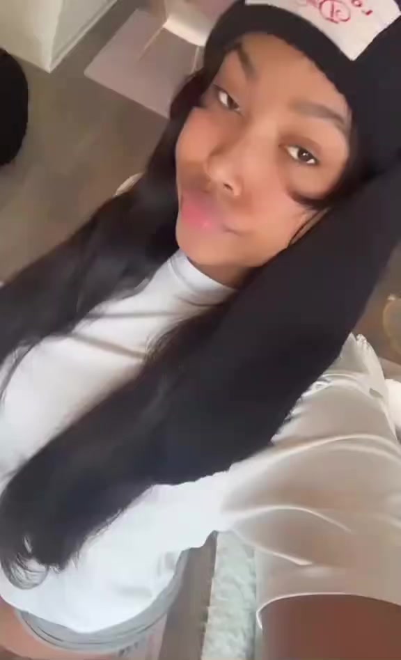 @aakeylamarie
