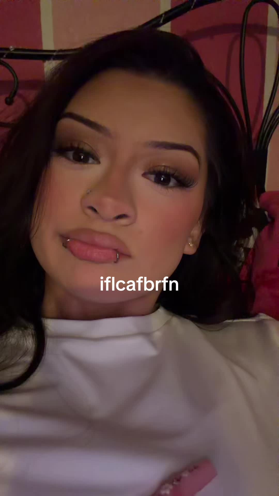 @yani ᥫ᭡
