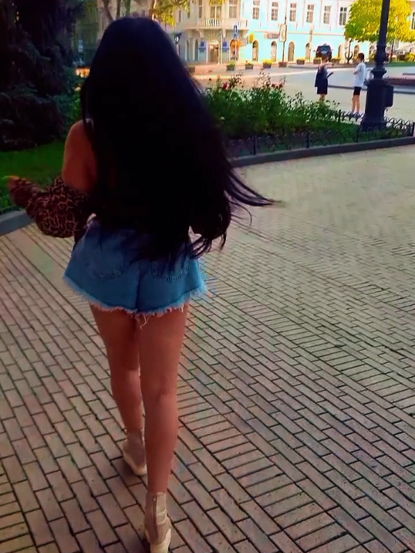 @Александра