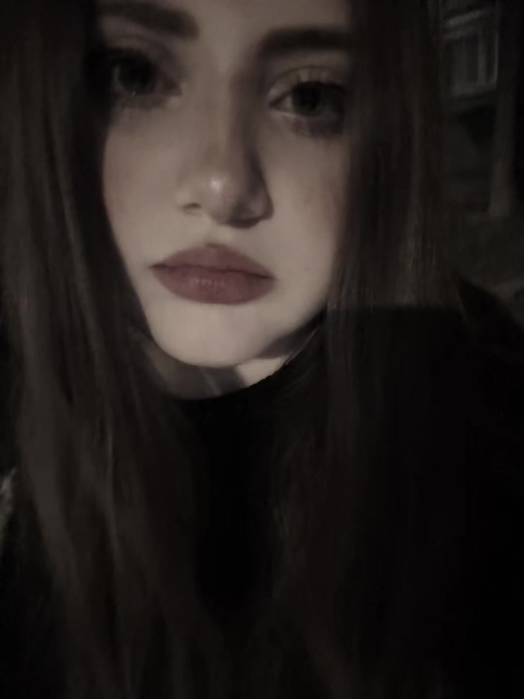 @𝓥𝓮𝓻𝓷𝓼 💋