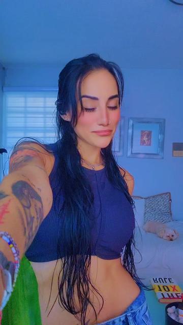 @La LolaEsa👽🏳️🌈 Tribu💙