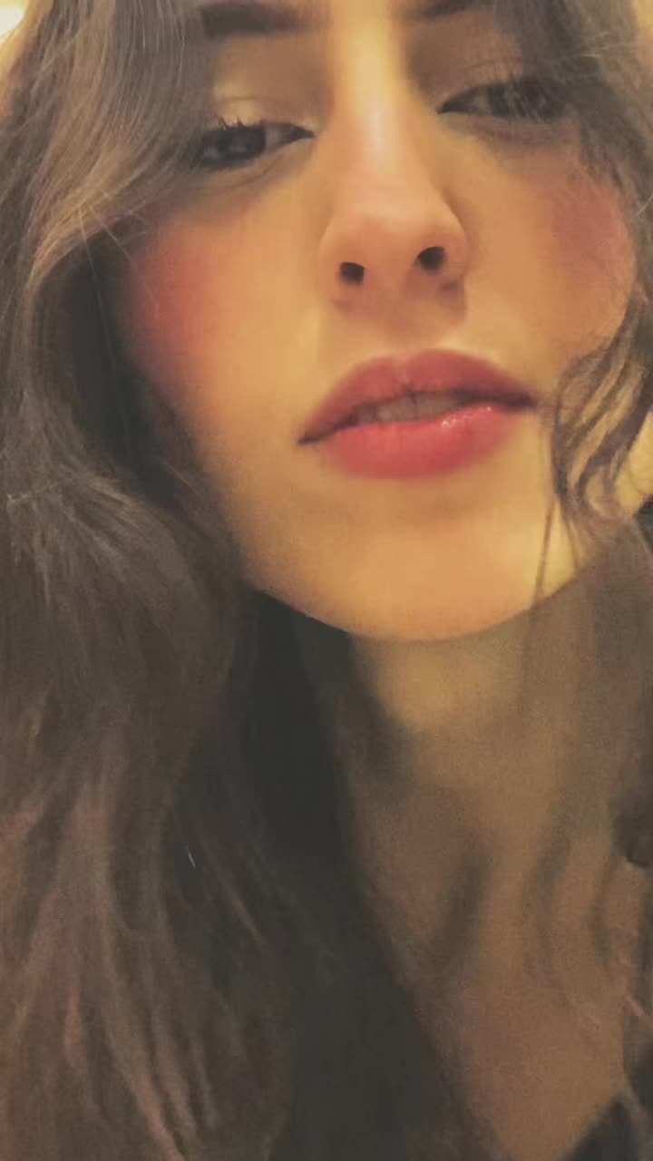 @Gabriela Simi