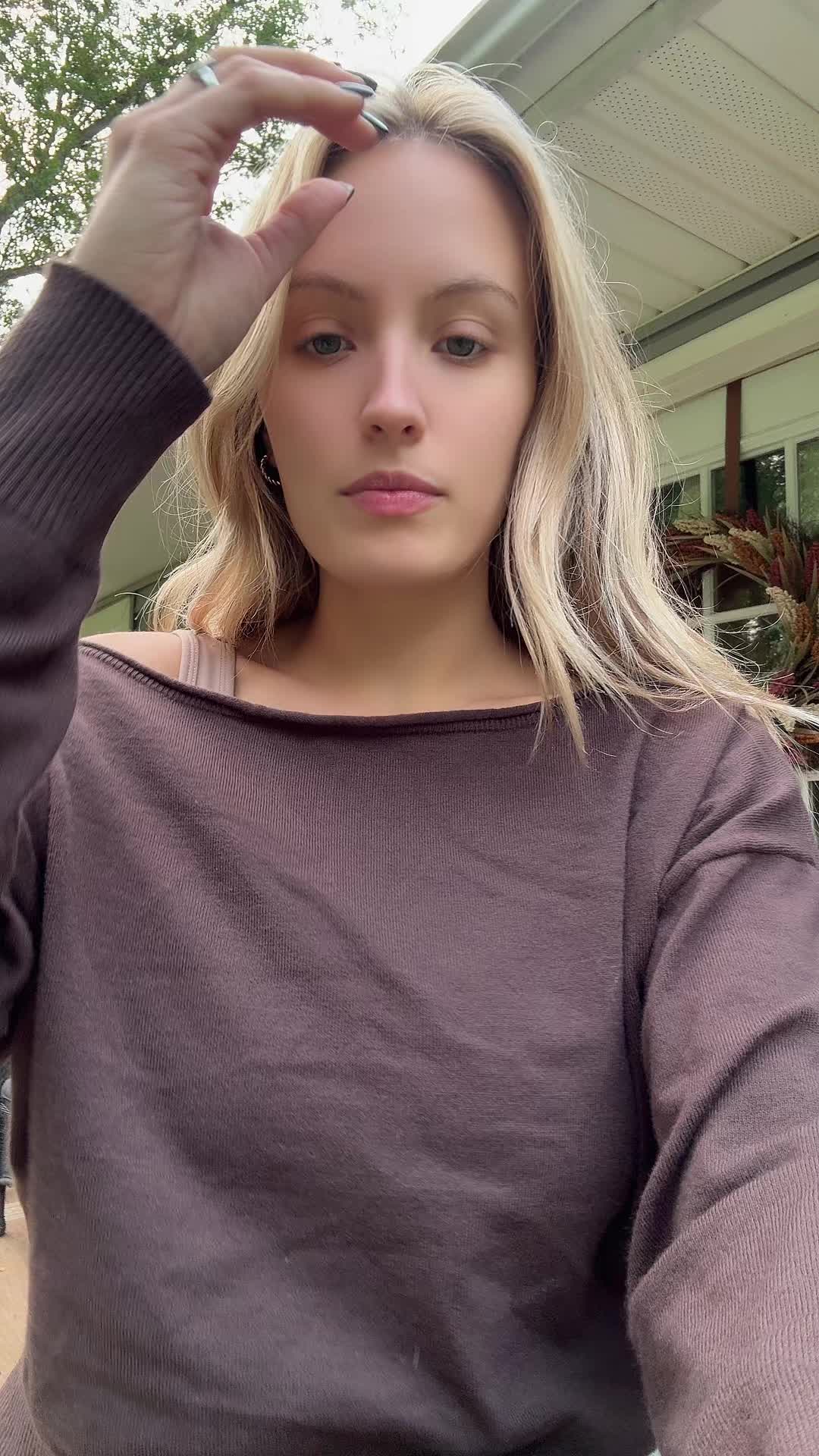 @Mia