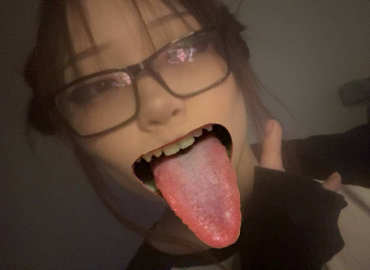 @onlyteen.tg:ooonlyuhh
