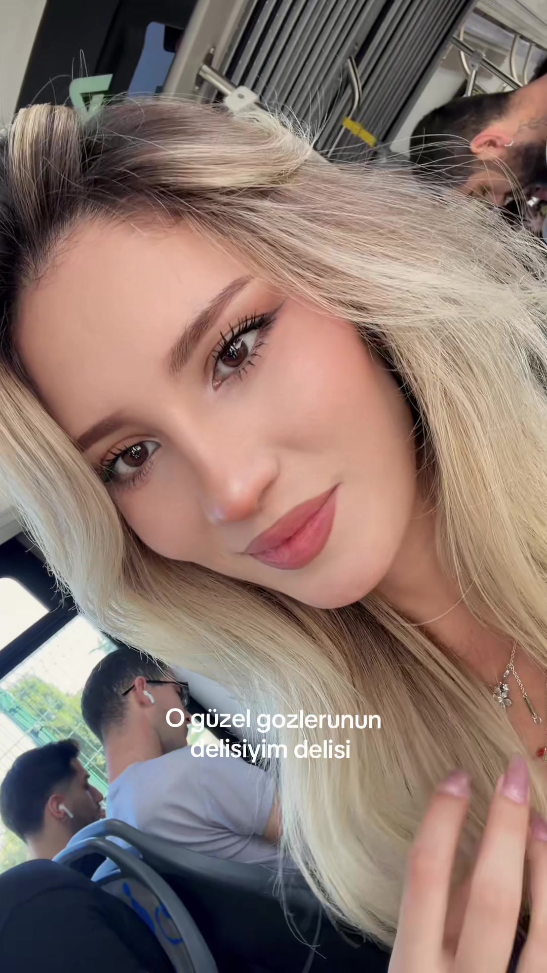 @ayparca_jeyhunova