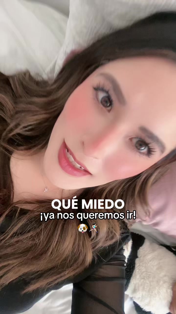 @VickyRoma