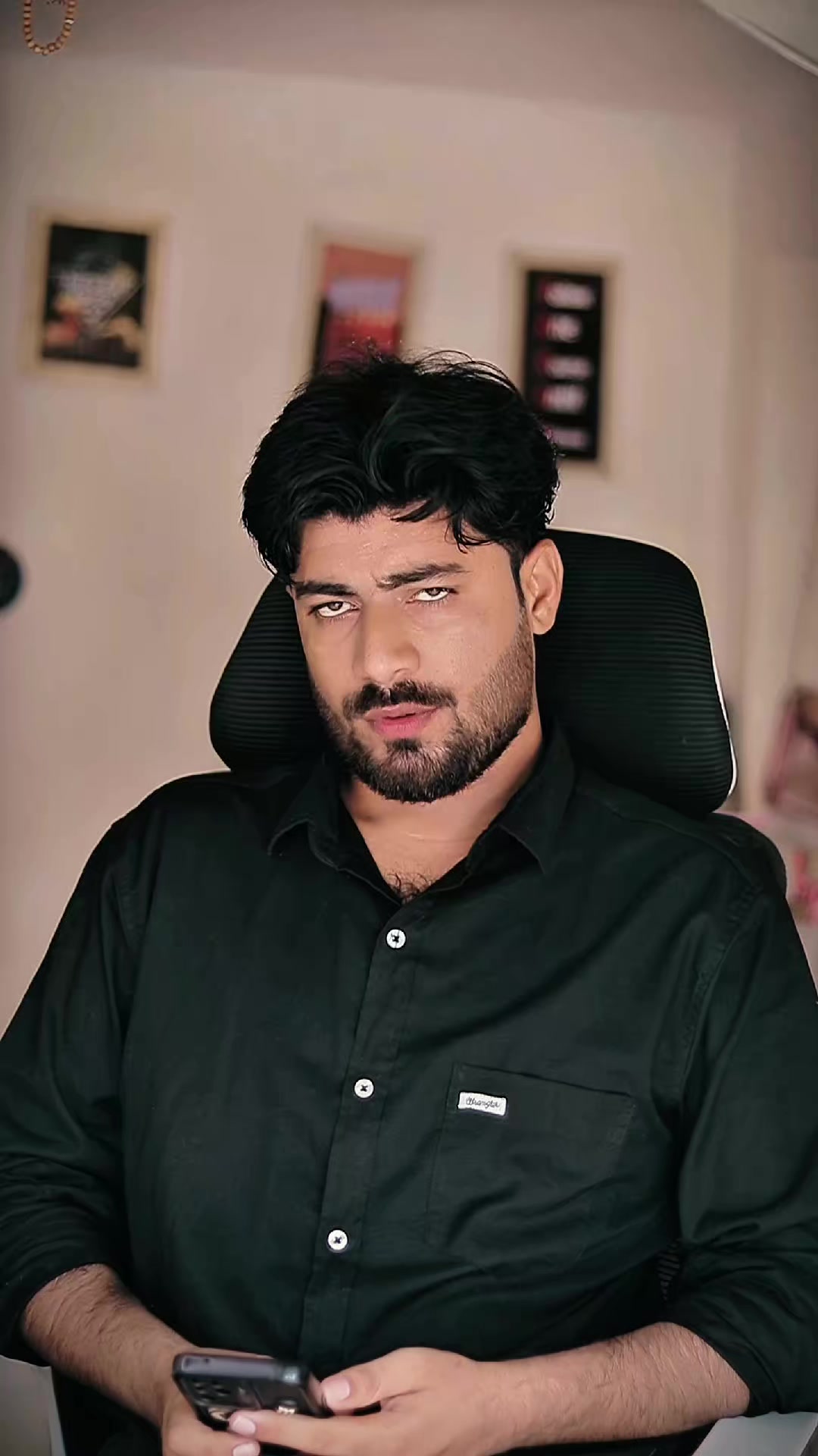 @👑عزیر~Pathan🤍🌼