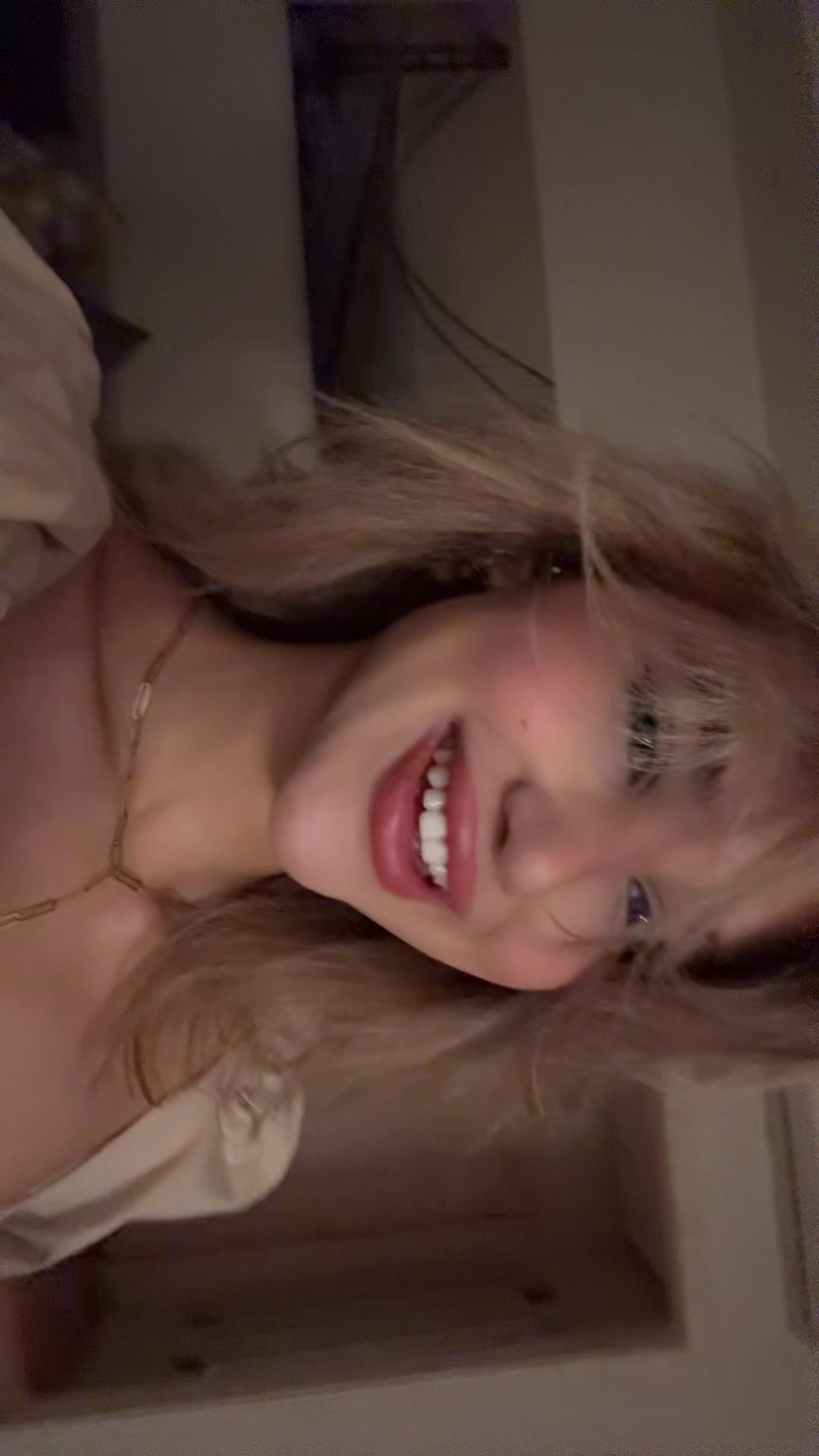@elena