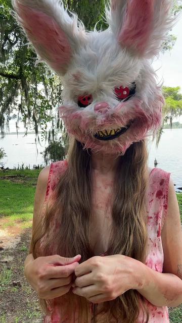 @🐰🪓 Dixie the Bunny 🪓🐰